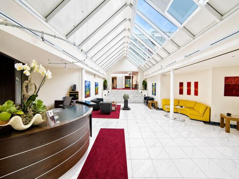 UNO Hotel Wolfsburg Sandkamp image