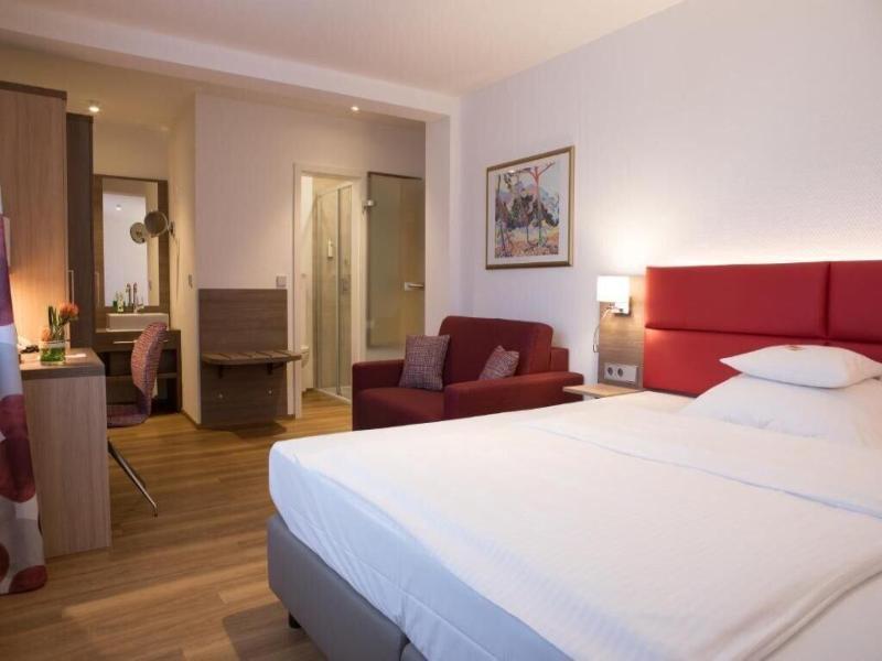 UNO Hotel Wolfsburg Sandkamp image