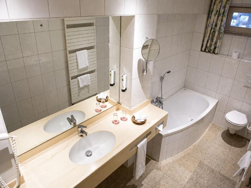 UNO Hotel Wolfsburg Sandkamp image