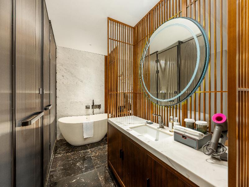 Holiday Inn Hangzhou West Lake image