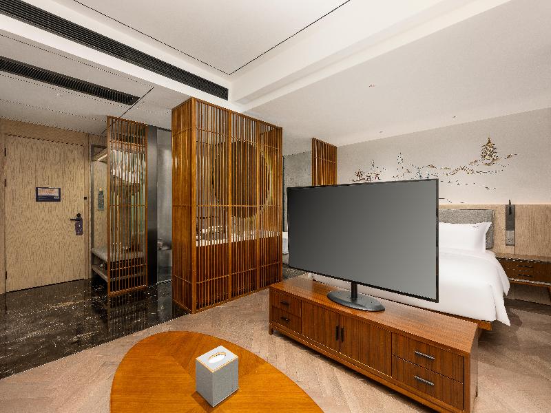 Holiday Inn Hangzhou West Lake image