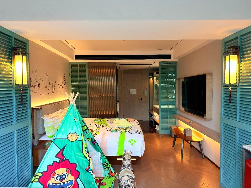 Holiday Inn Hangzhou West Lake image