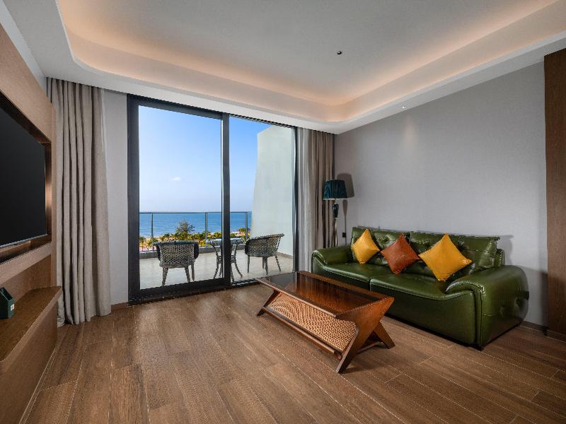 Holiday Inn Resort Wanning Shenzhou Peninsula  image