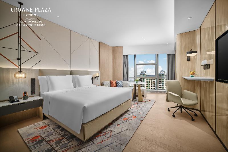 Bed room