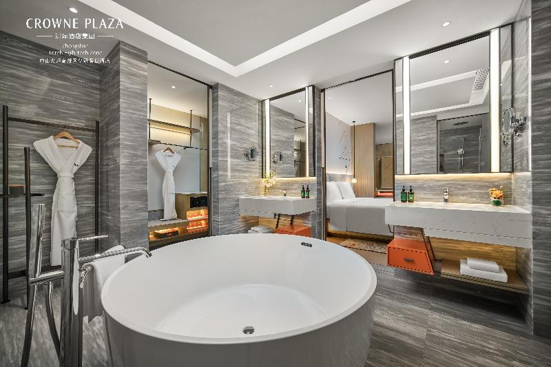 Crowne Plaza Zhongshan Torch High Tech Zone image