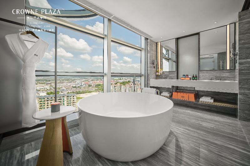 Crowne Plaza Zhongshan Torch High Tech Zone image