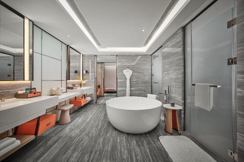 Crowne Plaza Zhongshan Torch High Tech Zone image