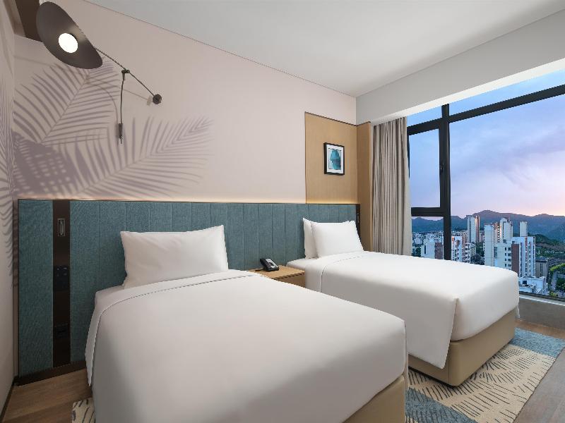 Hilton Garden Inn Chengde High-Tech Zone image