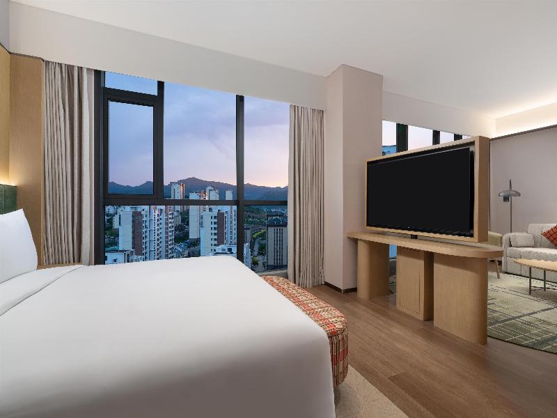 Hilton Garden Inn Chengde High-Tech Zone image