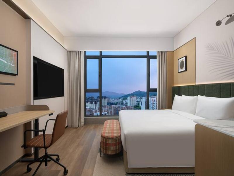 Hilton Garden Inn Chengde High-Tech Zone image