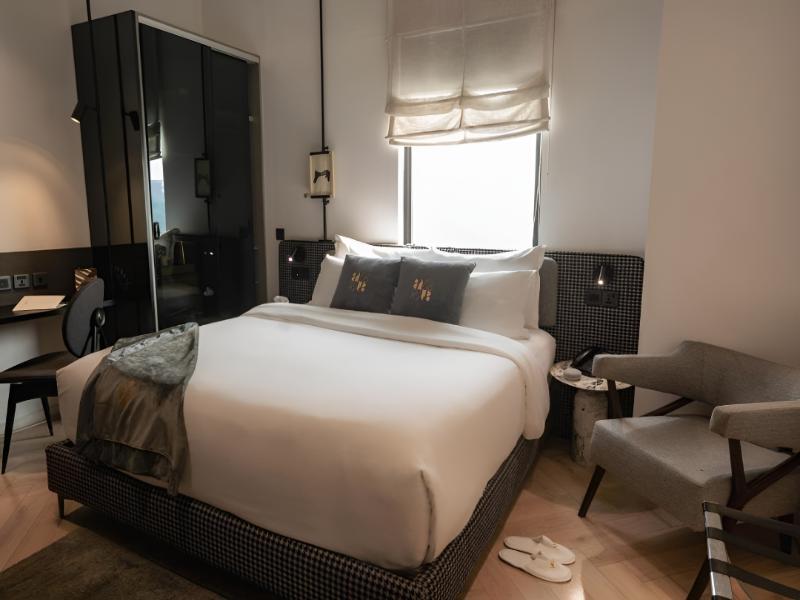 Ambiance Boutique Art Hotel Lahore image