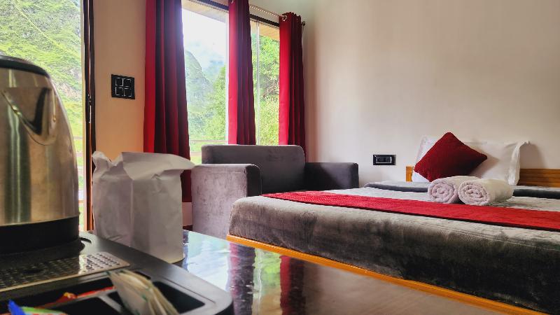 Yamunotri Heli Resort image 1