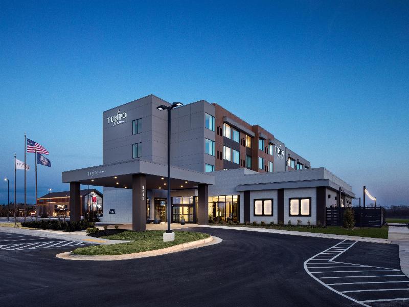 Tempo by Hilton Manassas image