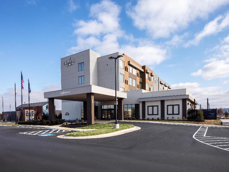 Tempo by Hilton Manassas image