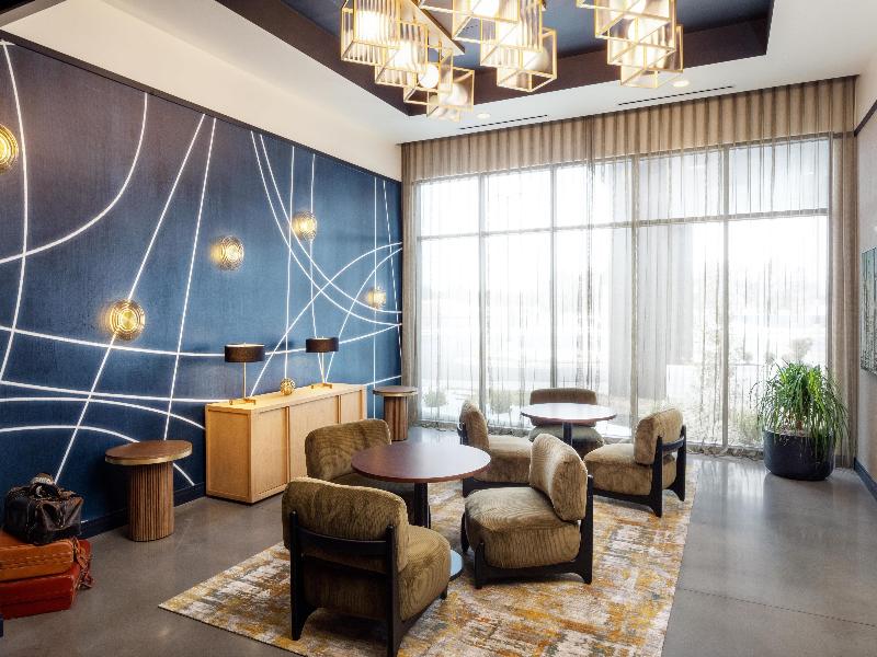 Tempo by Hilton Manassas image