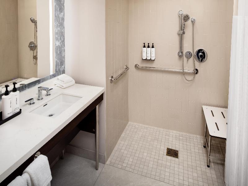 Tempo by Hilton Manassas image