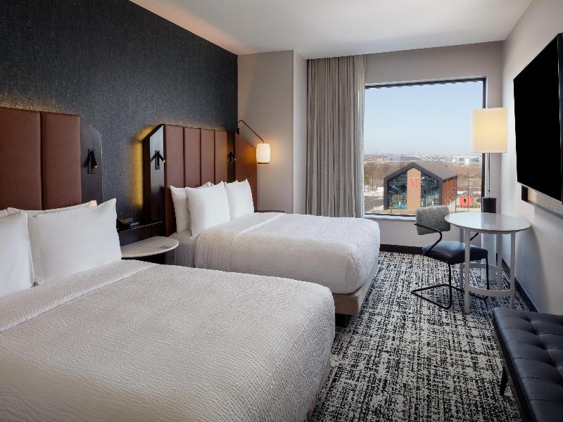 Tempo by Hilton Manassas image
