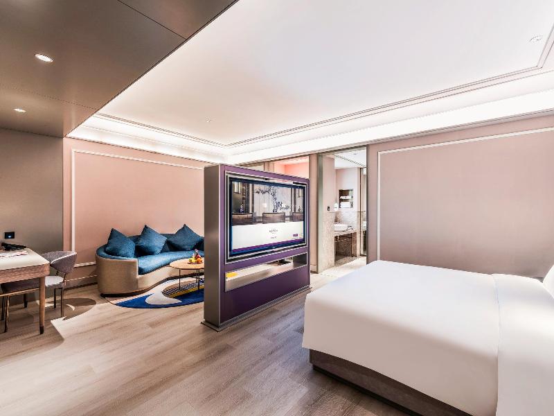 Mercure Nanjing Downtown image