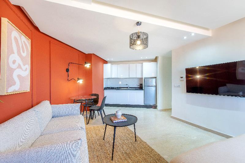 Zari Boutique Aparthotel image