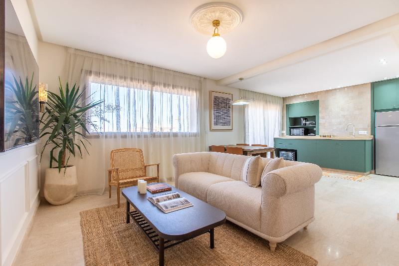 Zari Boutique Aparthotel image