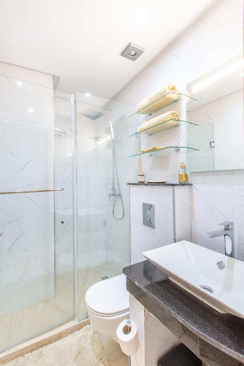 Zari Boutique Aparthotel image