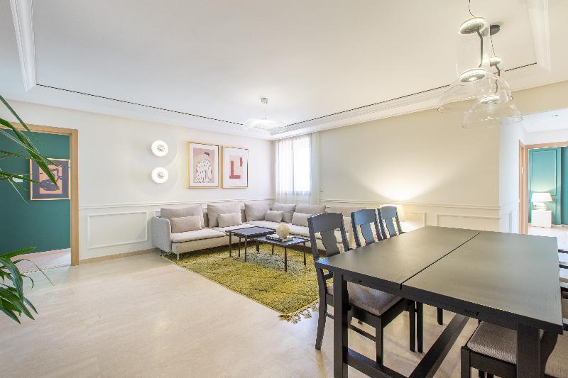 Zari Boutique Aparthotel image