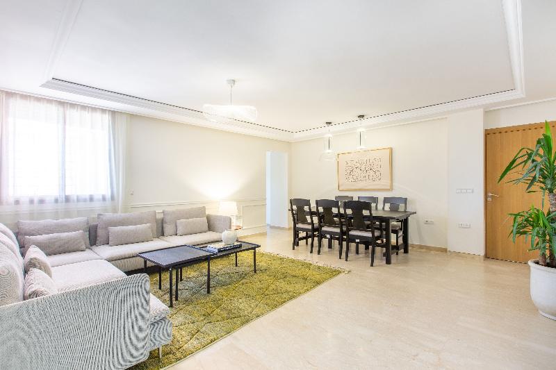 Zari Boutique Aparthotel image