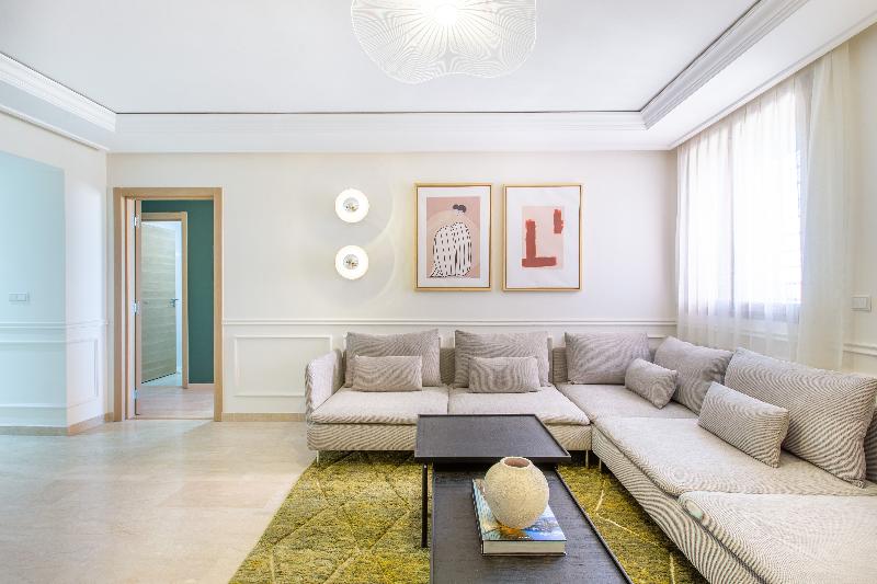 Zari Boutique Aparthotel image