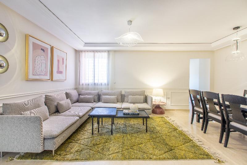 Zari Boutique Aparthotel image