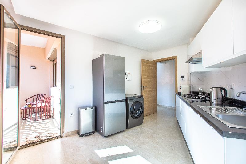 Zari Boutique Aparthotel image