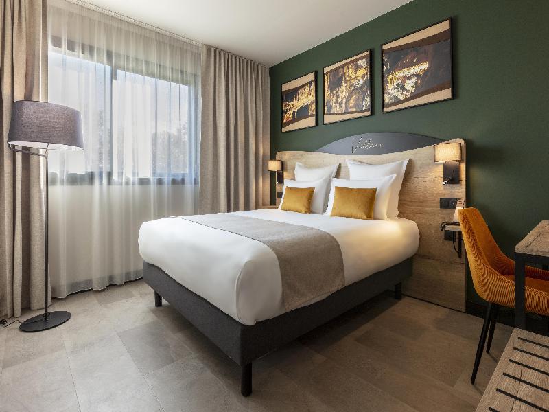 Hotel OstOria BW Signature Collection image