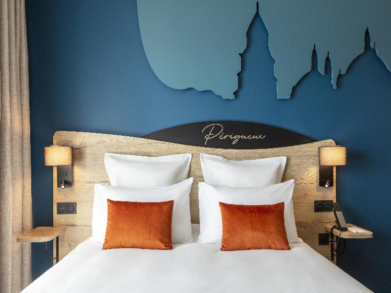 Hotel OstOria BW Signature Collection image