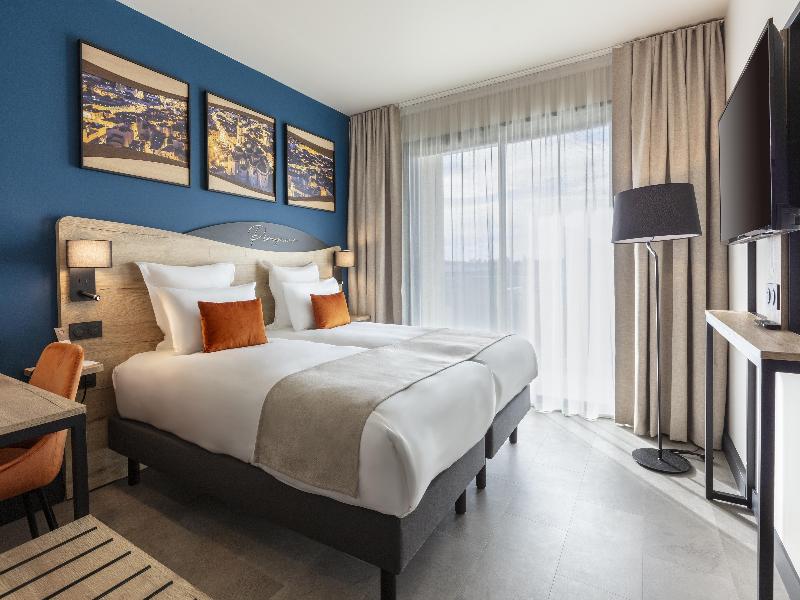 Hotel OstOria BW Signature Collection image