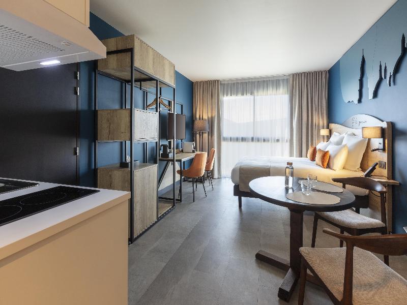 Hotel OstOria BW Signature Collection image