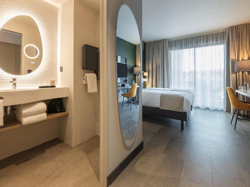 Hotel OstOria BW Signature Collection image