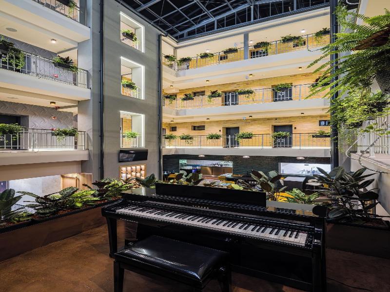 Hotel Allora image
