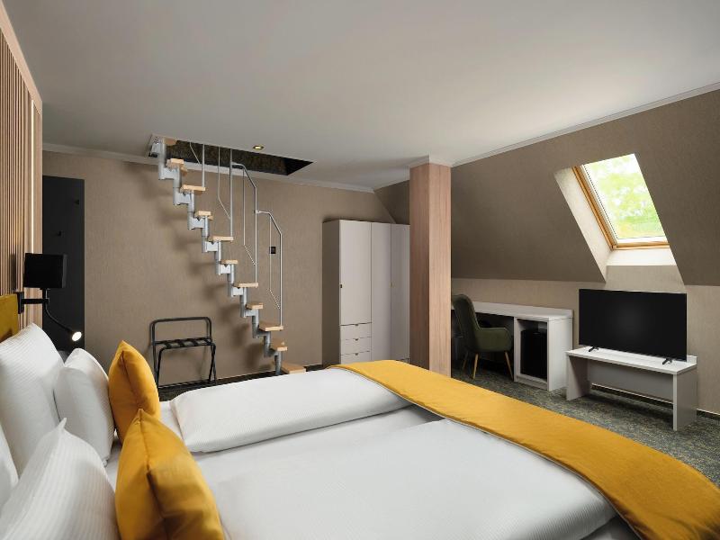 Hotel Allora image
