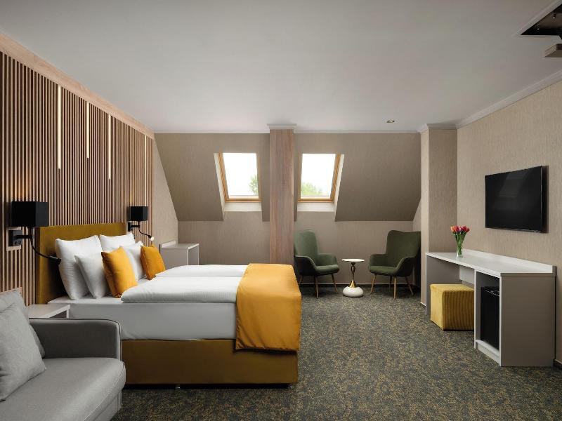 Hotel Allora image