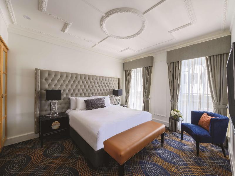 The Savoy Hotel on Little Collins Melbourne image