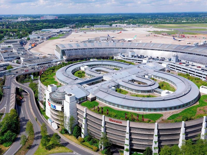 Sheraton Düsseldorf Airport image