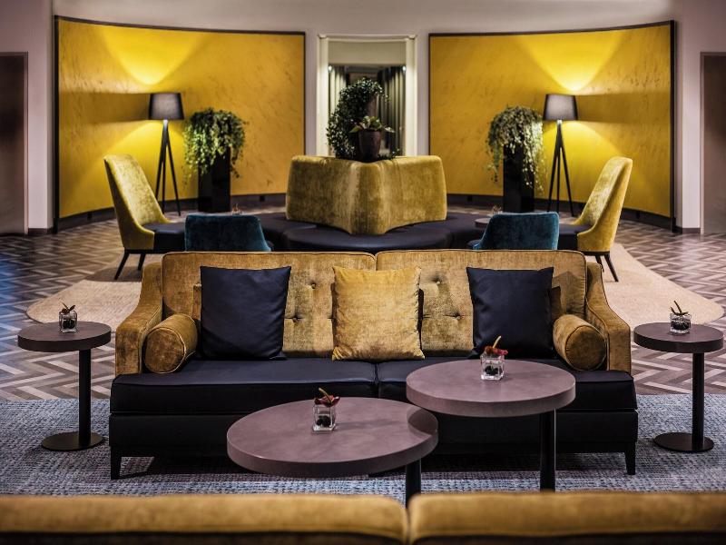 Sheraton Düsseldorf Airport image