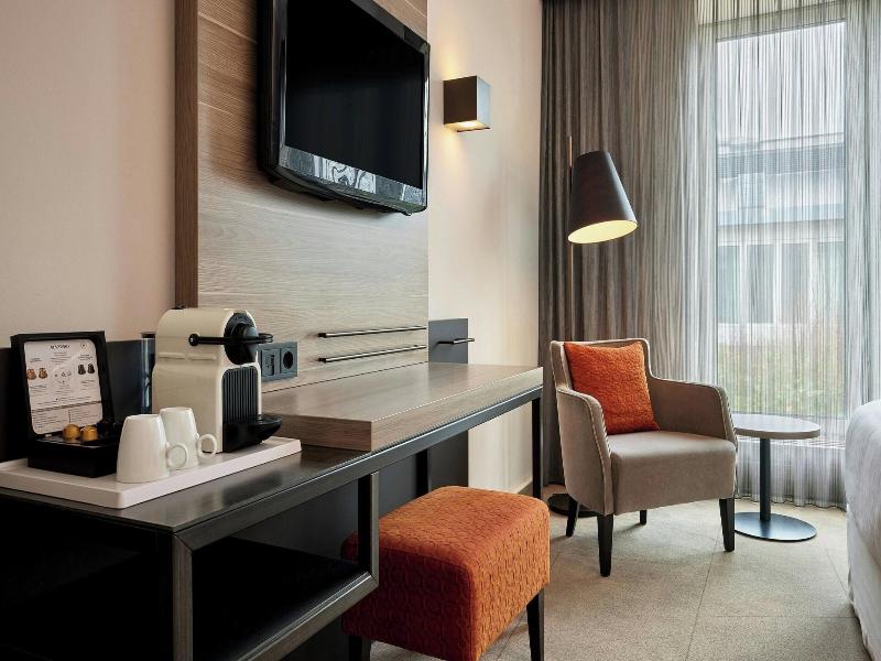 Sheraton Düsseldorf Airport image
