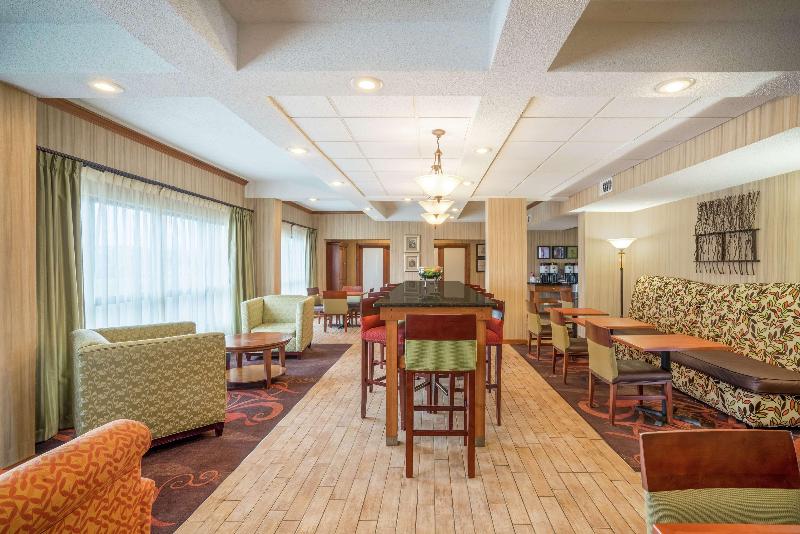 Spark By Hilton Bardstown image