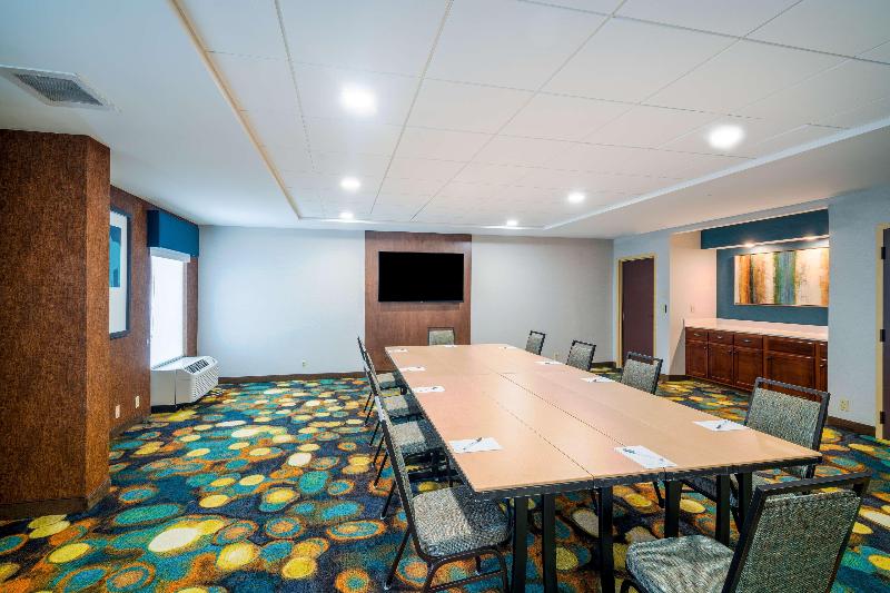 Spark By Hilton Bardstown image