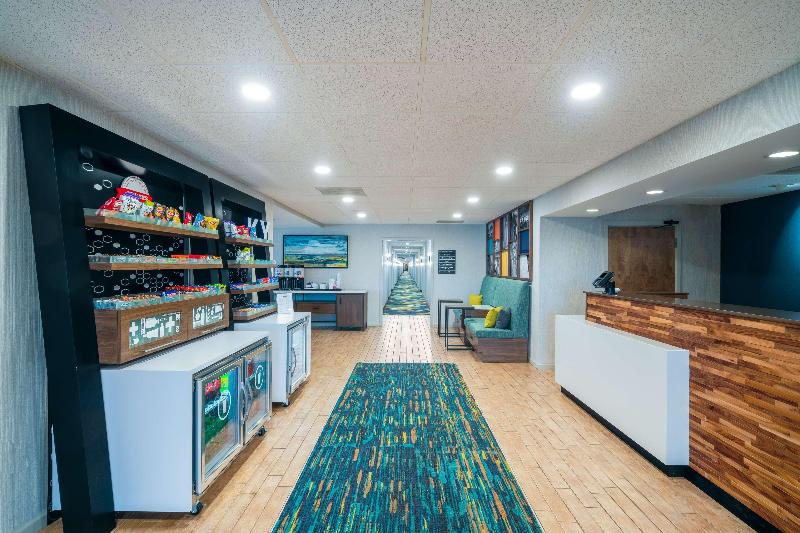 Spark By Hilton Bardstown image