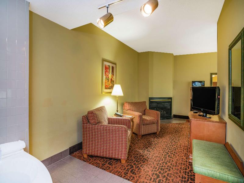 Spark By Hilton Bardstown photo 5