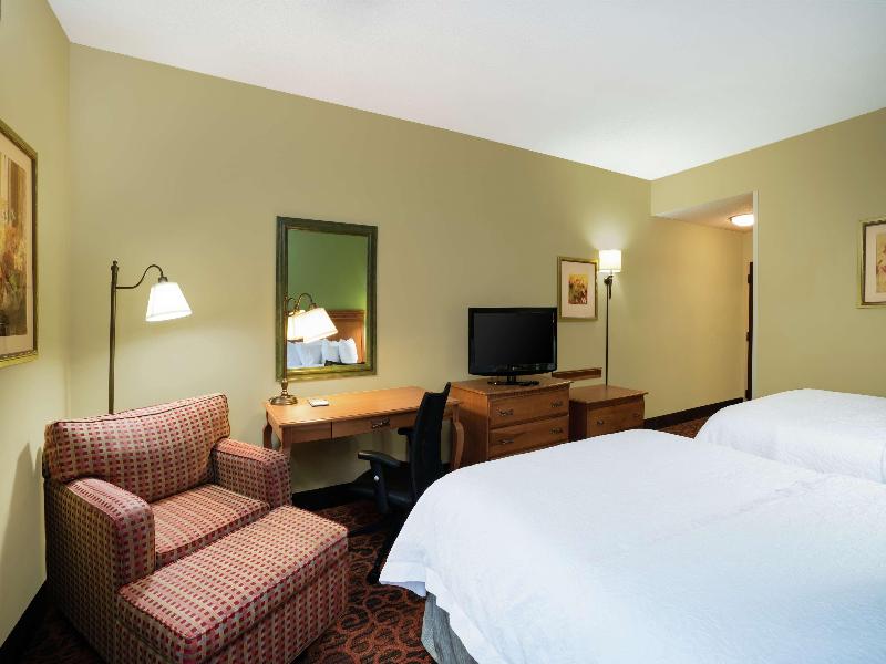 Spark By Hilton Bardstown photo 8
