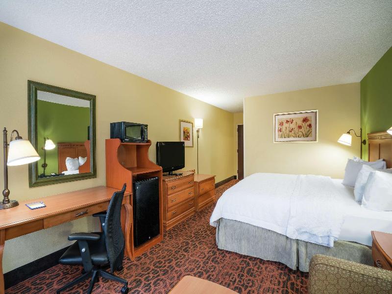 Spark By Hilton Bardstown photo 14