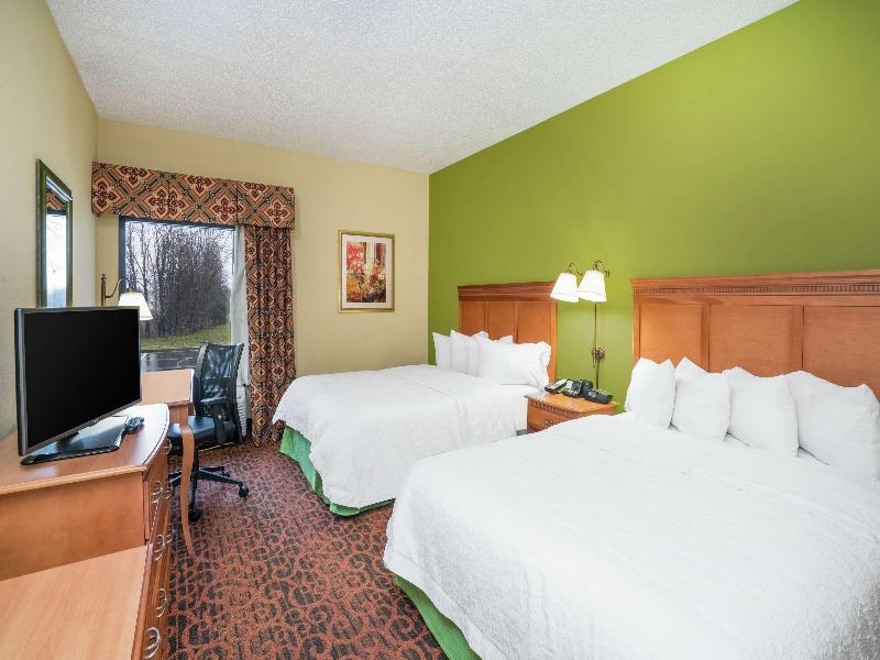 Spark By Hilton Bardstown photo 22