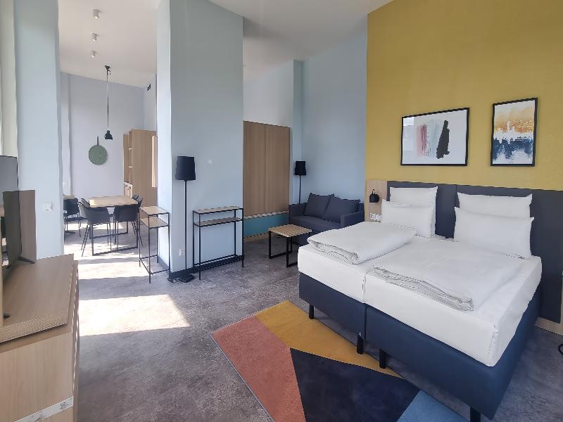 Candlewood Suites Berlin Airport  image
